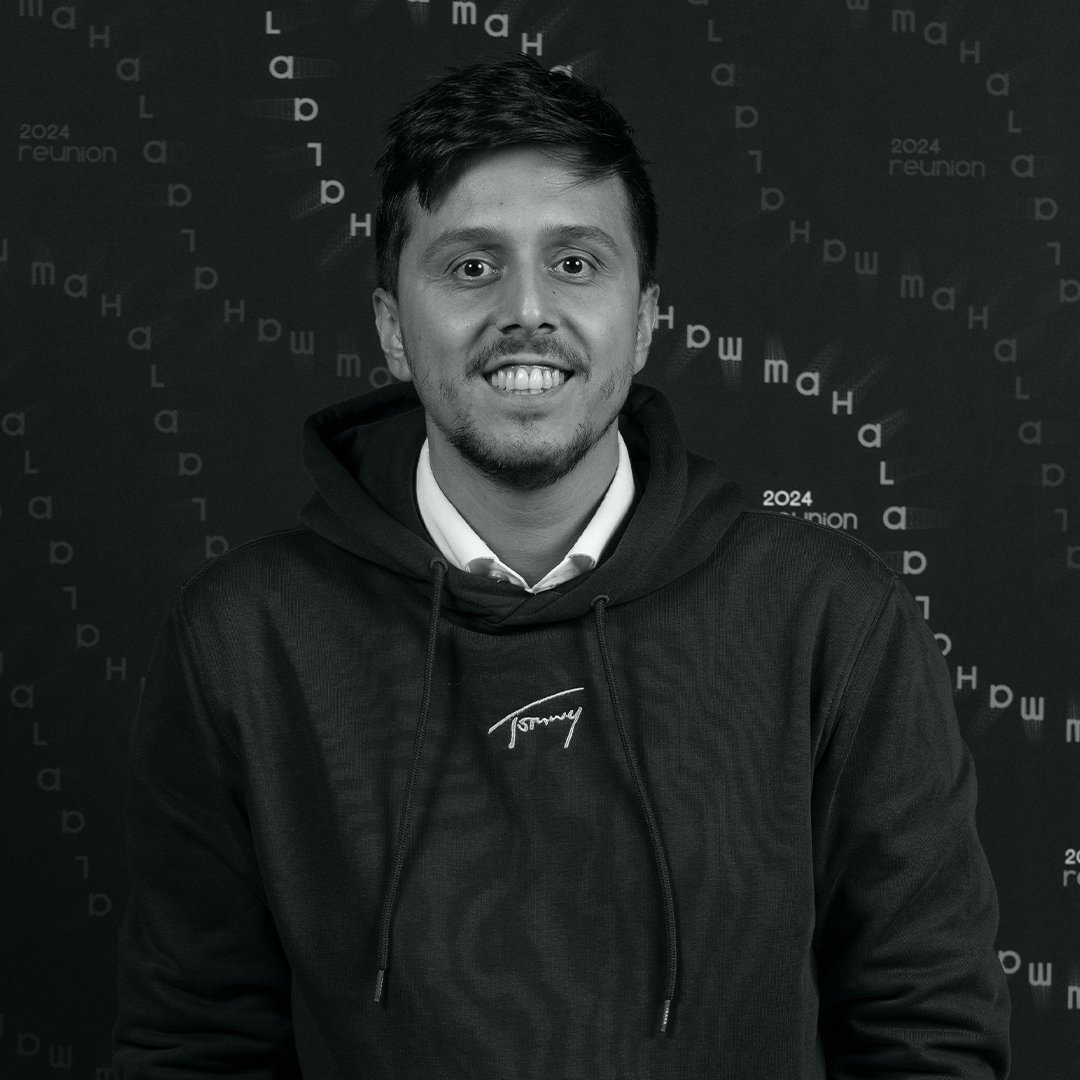 Bogdan Burdușel, Social Media Strategist