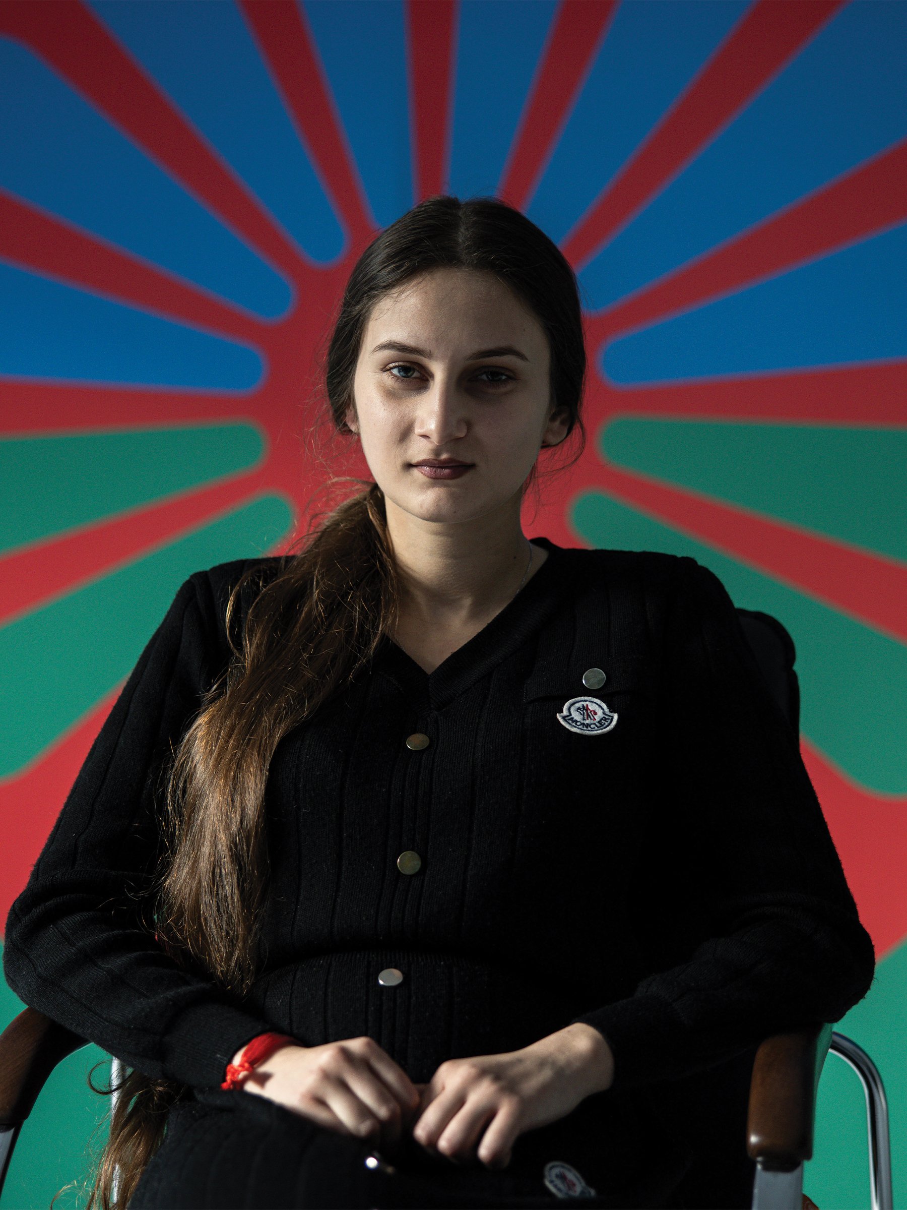 Young Roma woman in Bucharest, Romania. Photo: Akos Stiller