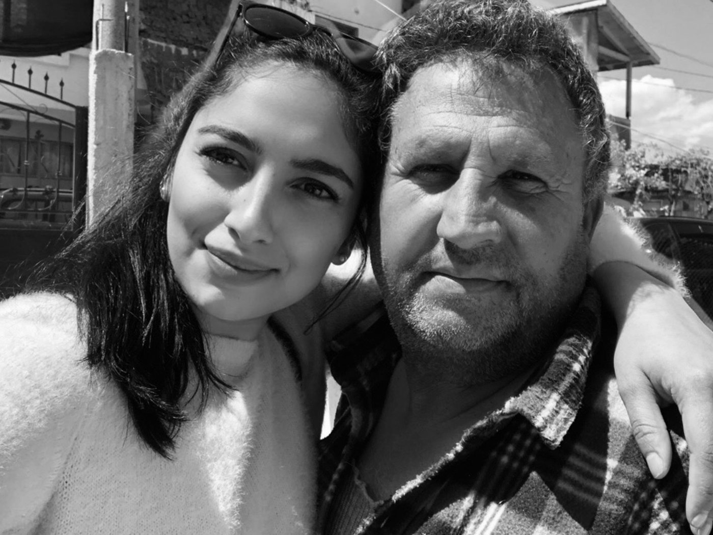Daniela Samiri and Papu